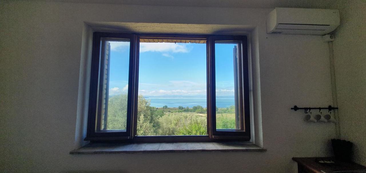 Poloturisticoumbria Rustico Con Piscina Vista Lago Passignano sul Trasimeno Exterior photo