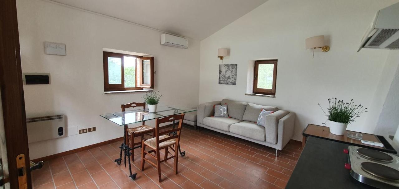 Poloturisticoumbria Rustico Con Piscina Vista Lago Passignano sul Trasimeno Exterior photo